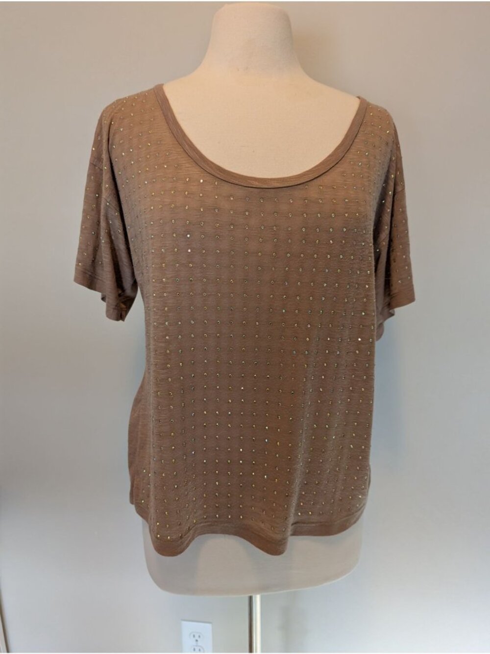Wessex Short-Sleeve Sparkle Studded Top Brown Small Classic Minimalist
